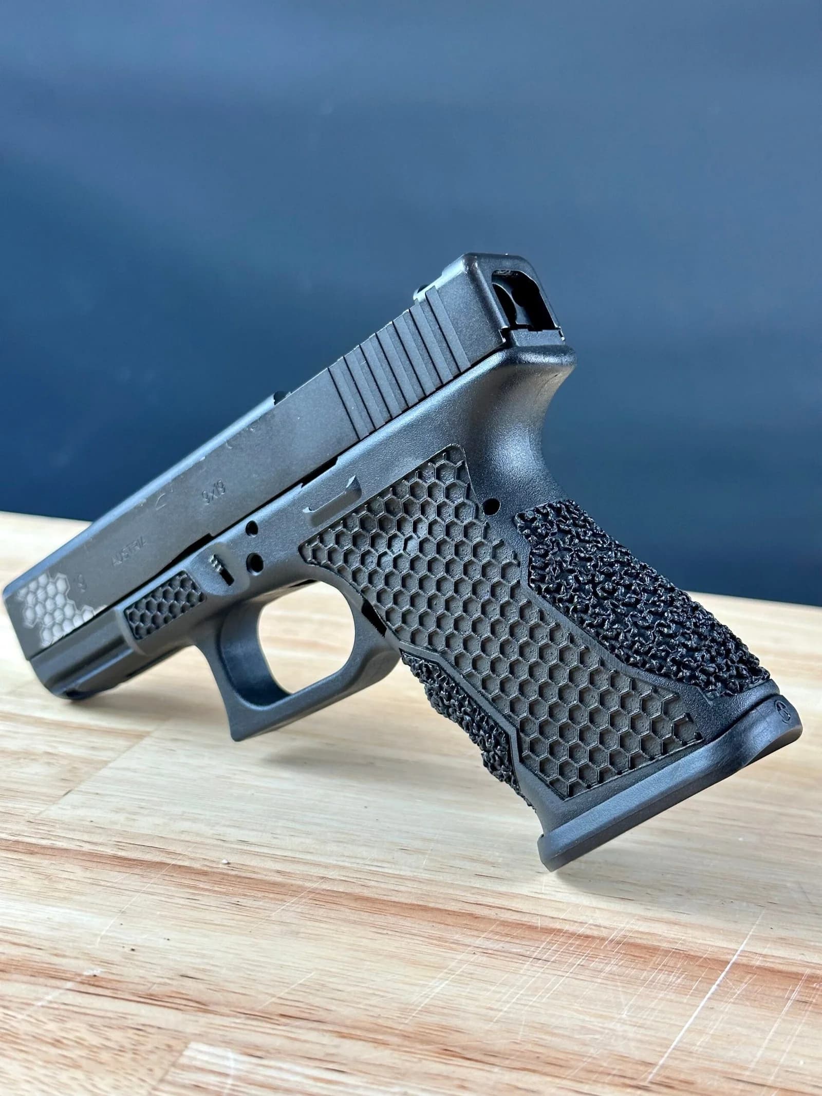 Stippling example 7 by 365 Weapons