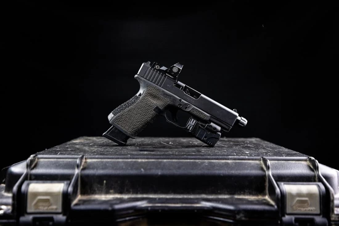 Stippling example 4 by 365 Weapons